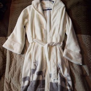 Women’s robe size large